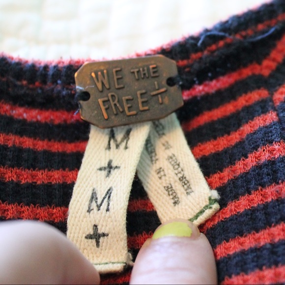 Free People Crop Top ✨🔥 - Picture 2 of 5